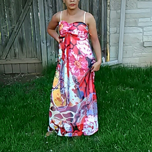 Xhilaration Dresses & Skirts - Xhilaration Maxi dress medium